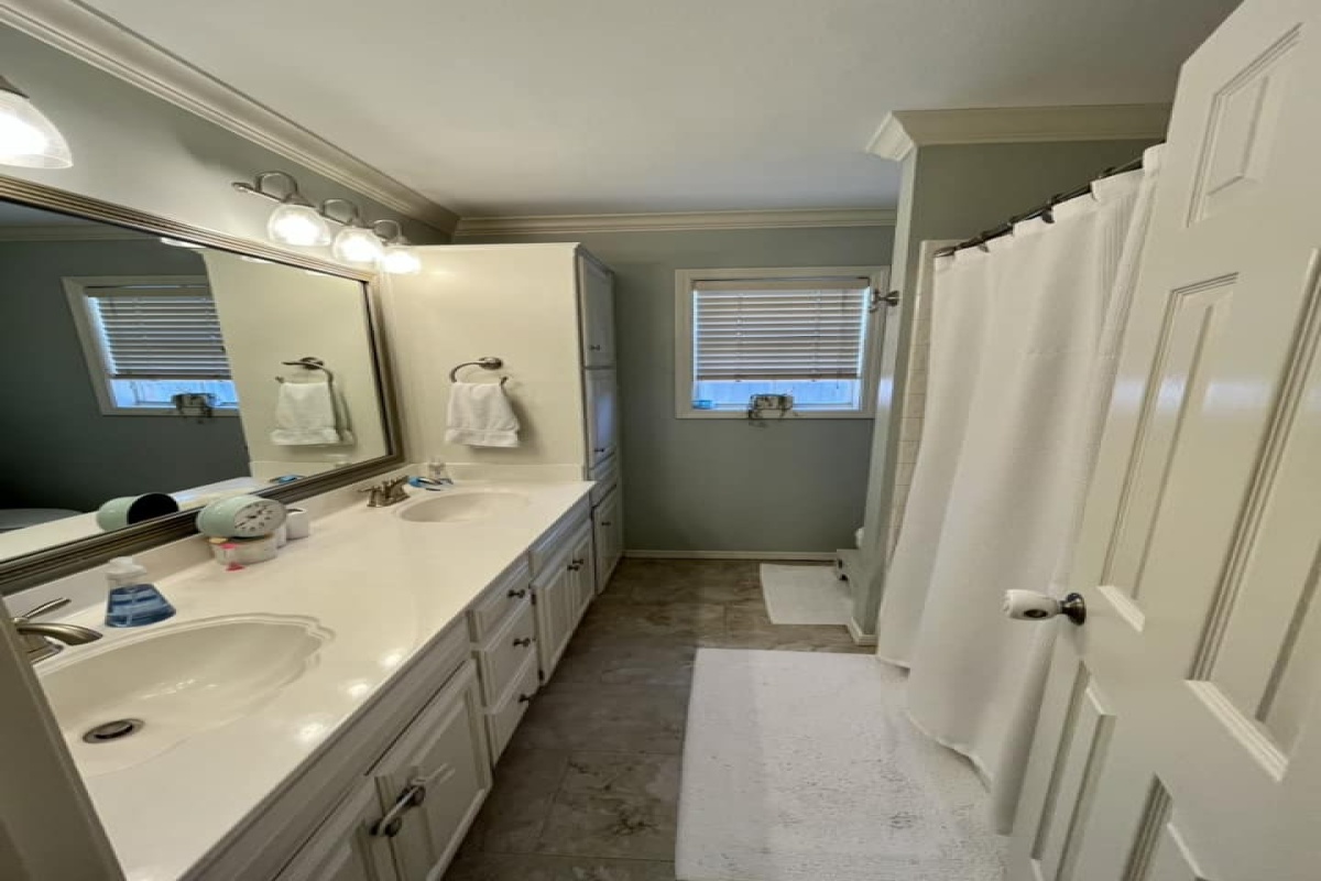 1917 Navajo Trail, Dalhart, Texas 79022, 3 Bedrooms Bedrooms, ,2 BathroomsBathrooms,Single Family Home,Sold Listings,Navajo Trail,1090