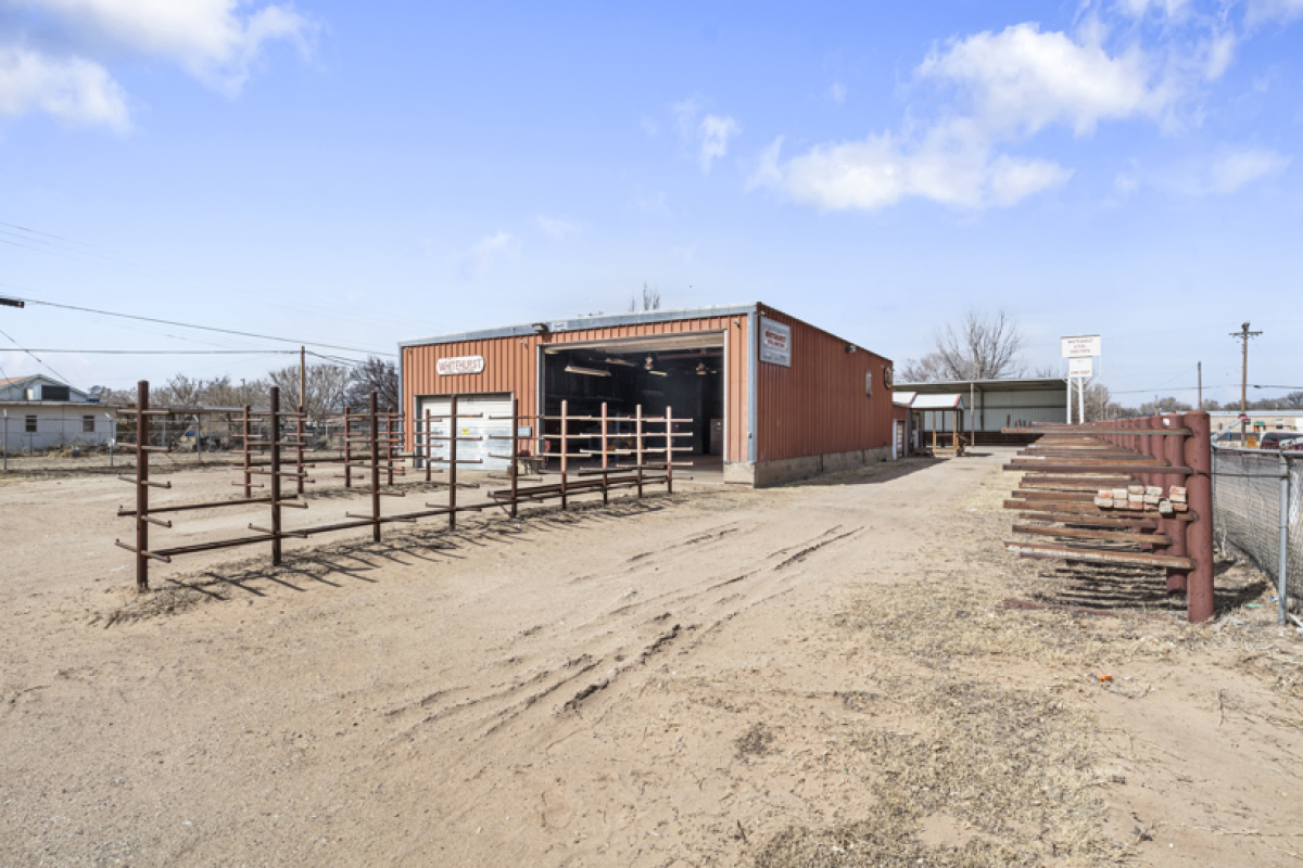 Blvd Tennessee, Dalhart, Texas 79022, 3 Bedrooms Bedrooms, ,1 BathroomBathrooms,Commercial,Active Listings,Tennessee,1101