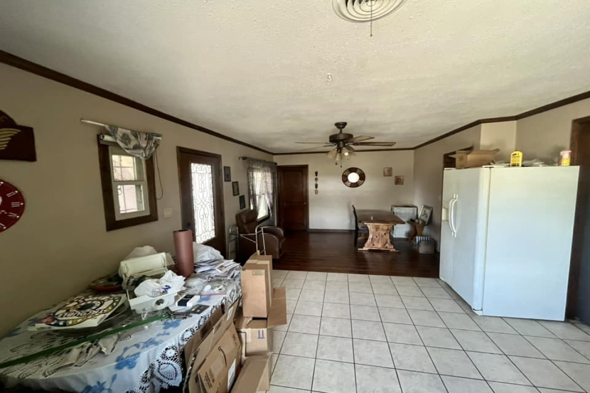 706 Norman, Dalhart, Texas 79022, 3 Bedrooms Bedrooms, ,2 BathroomsBathrooms,Single Family Home,Sold Listings,Norman ,1103