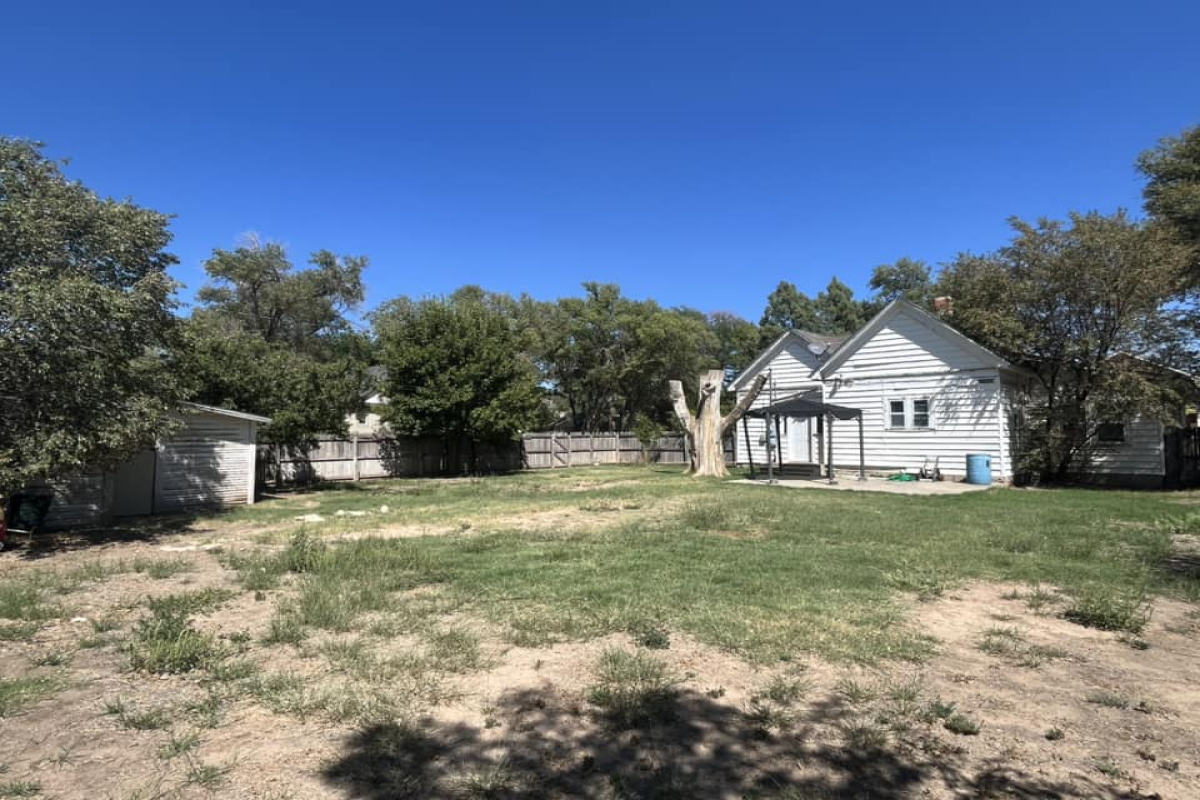 902 Denrock Avenue, Dalhart, Texas 79022, 4 Bedrooms Bedrooms, ,1.75 BathroomsBathrooms,Single Family Home,Sold Listings,Denrock Avenue,1105