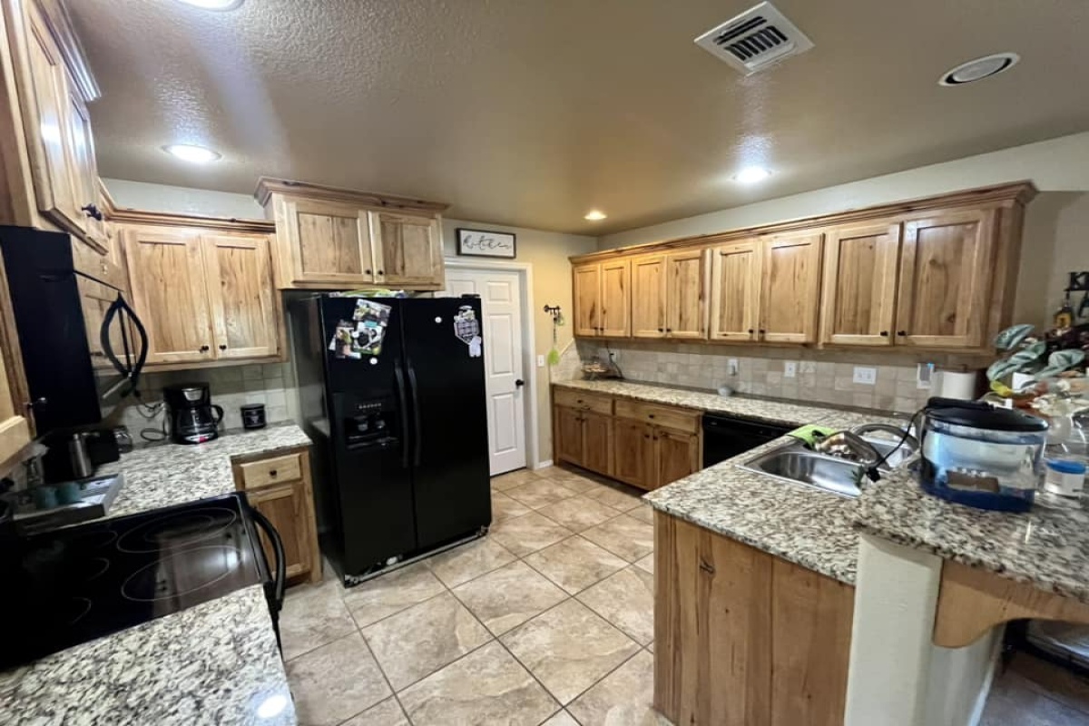 1700 Wagon Trail Rd, Dalhart, Texas 79022, 4 Bedrooms Bedrooms, ,2 BathroomsBathrooms,Single Family Home,Active Listings,Wagon Trail Rd,1107