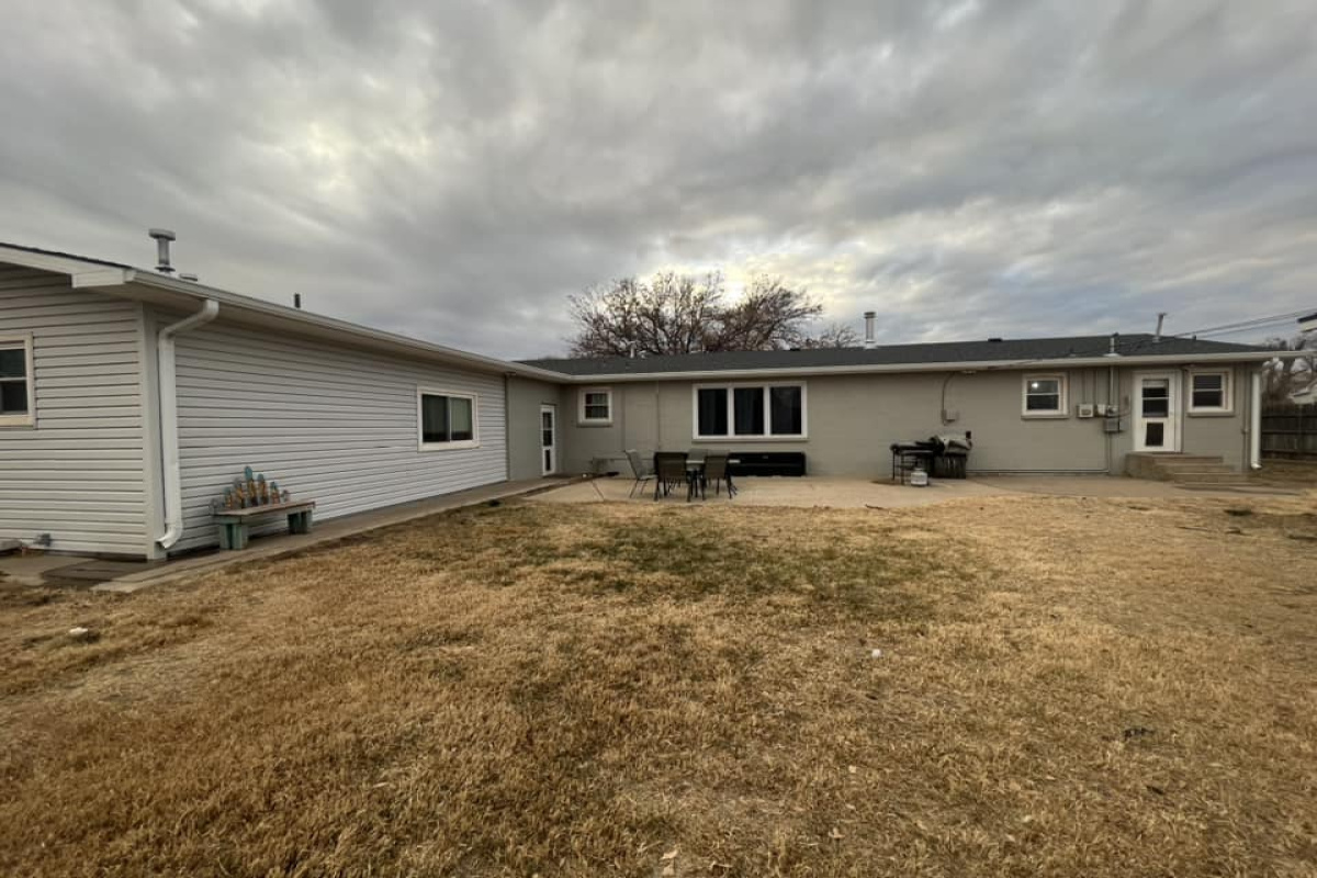 1101 Tennessee Blvd, Dalhart, Texas 79022, 3 Bedrooms Bedrooms, ,3 BathroomsBathrooms,Single Family Home,Sold Listings,Tennessee Blvd,1109