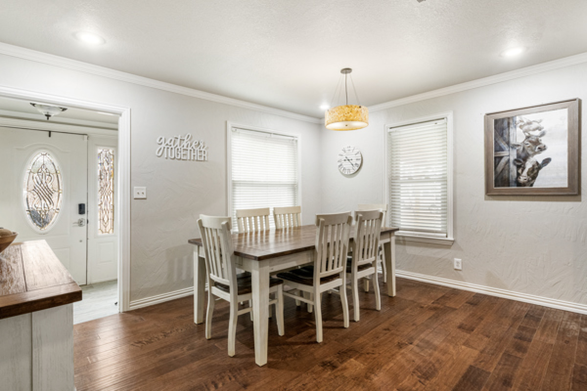 1405 Fox Ave, Dumas, Texas 79029, 2 Bedrooms Bedrooms, ,2 BathroomsBathrooms,Single Family Home,Sold Listings,Fox Ave,1119