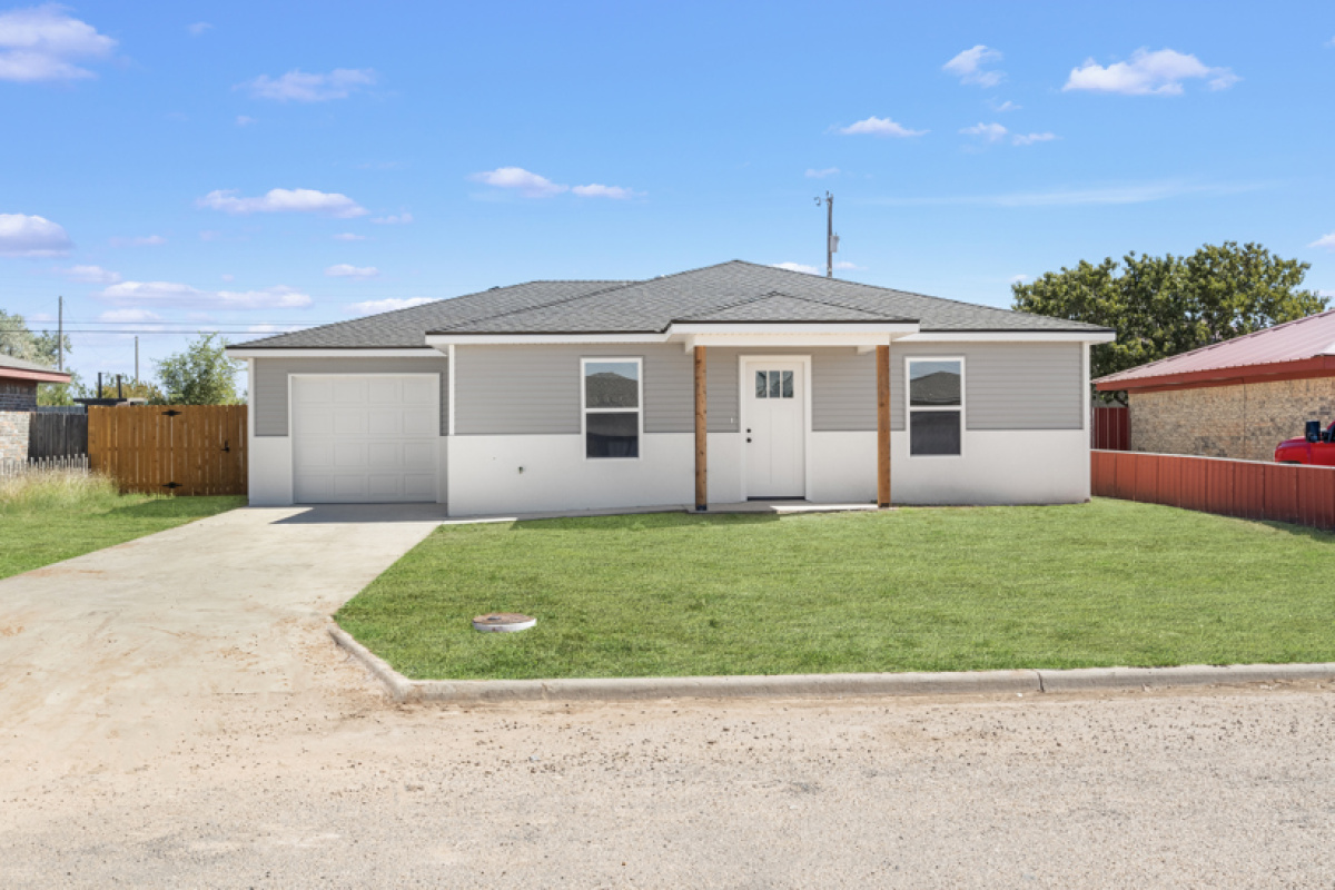 801 Sagebrush Rd, Dalhart, Texas 79022, 3 Bedrooms Bedrooms, ,2 BathroomsBathrooms,Single Family Home,Sold Listings,Sagebrush Rd,1132
