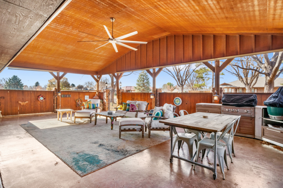 1901 Kiowa Trail, Dalhart, Texas 79022, 3 Bedrooms Bedrooms, ,1.75 BathroomsBathrooms,Single Family Home,Sold Listings,Kiowa Trail,1138