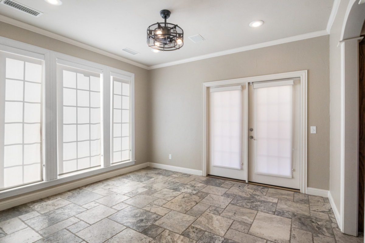 1913 Cheyenne Trail, Dalhart, Texas 79022, 4 Bedrooms Bedrooms, ,3 BathroomsBathrooms,Single Family Home,Active Listings,Cheyenne Trail,1144