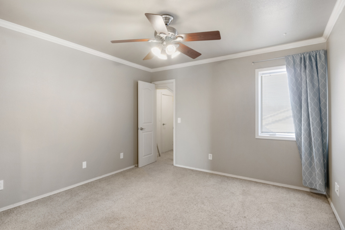 1913 Cheyenne Trail, Dalhart, Texas 79022, 4 Bedrooms Bedrooms, ,3 BathroomsBathrooms,Single Family Home,Active Listings,Cheyenne Trail,1144