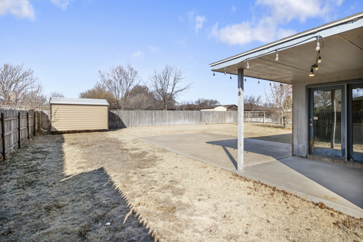 1908 Shawnee Trail, Dalhart, Texas 79022, 3 Bedrooms Bedrooms, ,1 BathroomBathrooms,Single Family Home,Sold Listings,Shawnee Trail,1148