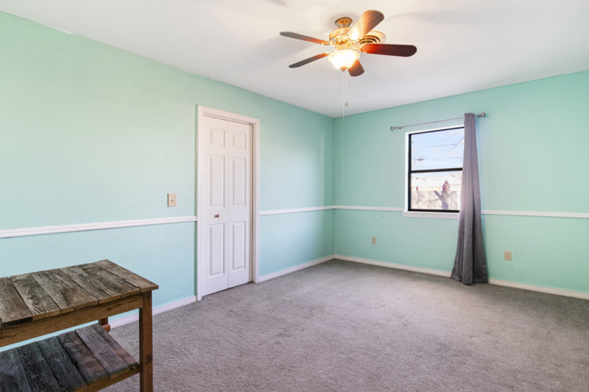 1014 Keeler Ave, Dalhart, Texas 79022, 3 Bedrooms Bedrooms, ,2 BathroomsBathrooms,Single Family Home,Active Listings,Keeler Ave,1151