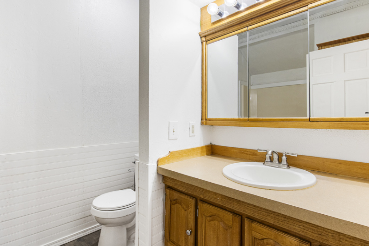 1014 Keeler Ave, Dalhart, Texas 79022, 3 Bedrooms Bedrooms, ,2 BathroomsBathrooms,Single Family Home,Active Listings,Keeler Ave,1151