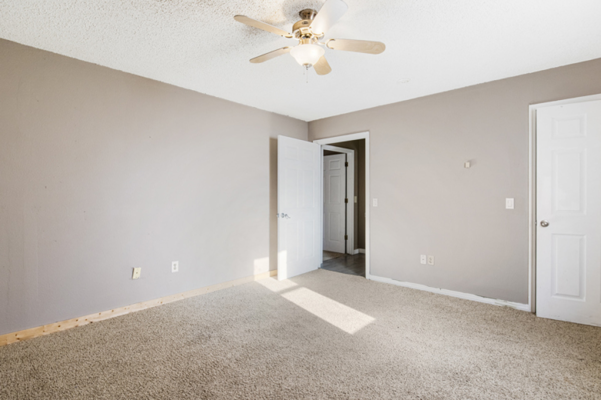 1014 Keeler Ave, Dalhart, Texas 79022, 3 Bedrooms Bedrooms, ,2 BathroomsBathrooms,Single Family Home,Active Listings,Keeler Ave,1151