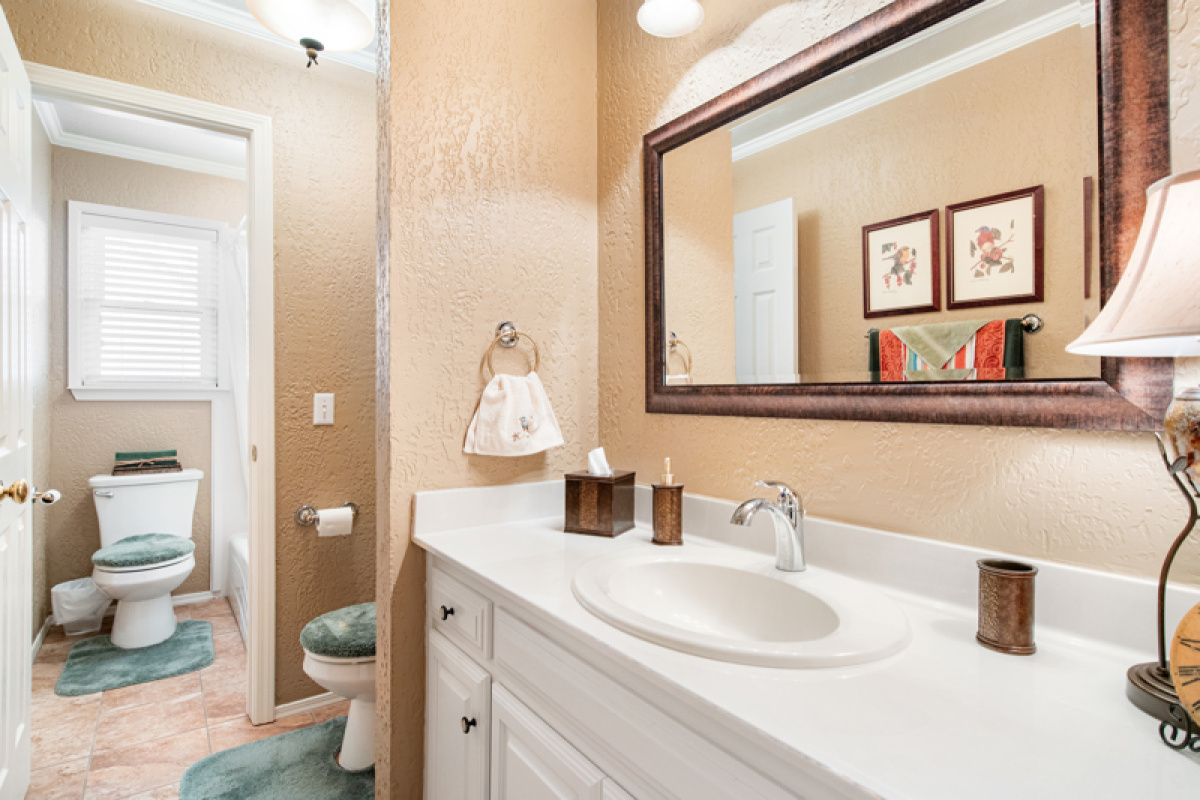 1918 Cheyenne Trail, Dalhart, Texas 79022, 3 Bedrooms Bedrooms, ,2.5 BathroomsBathrooms,Single Family Home,Active Listings,Cheyenne Trail,1153