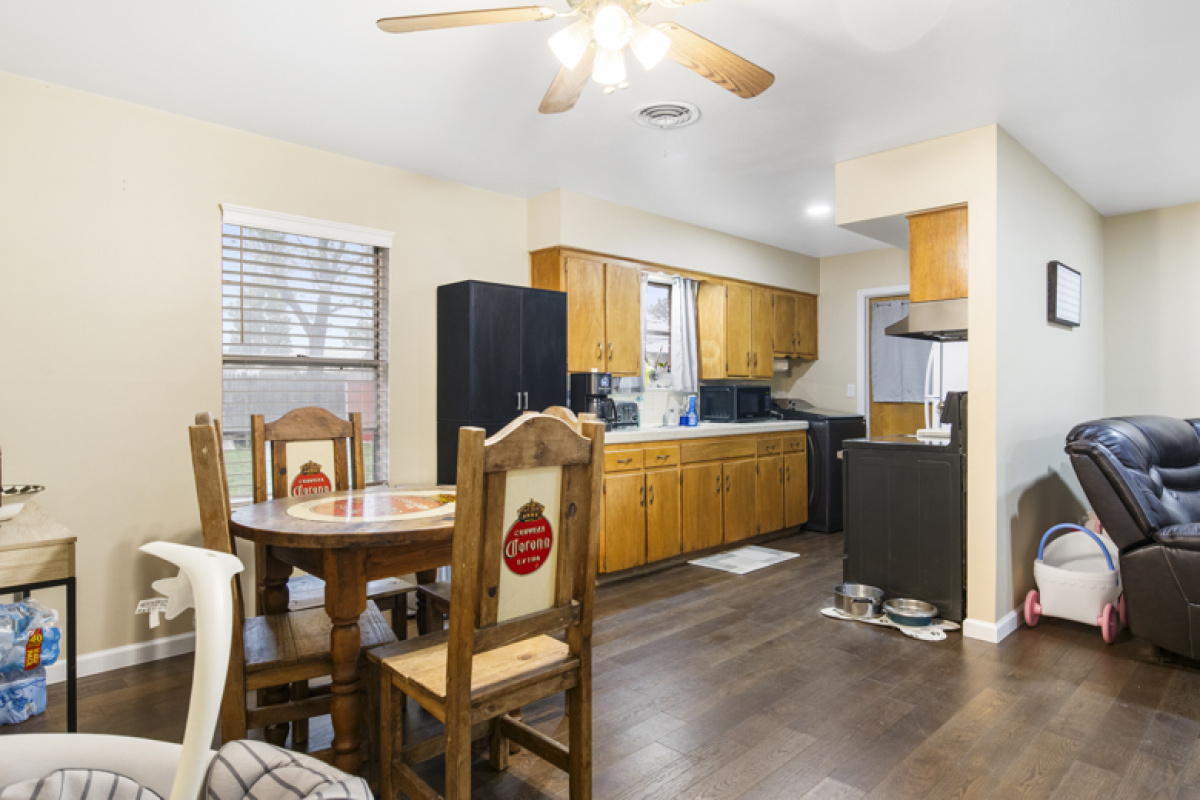 1608 Peach Ave, Dalhart, Texas 79022, 3 Bedrooms Bedrooms, ,1 BathroomBathrooms,Single Family Home,Active Listings,Peach Ave,1155