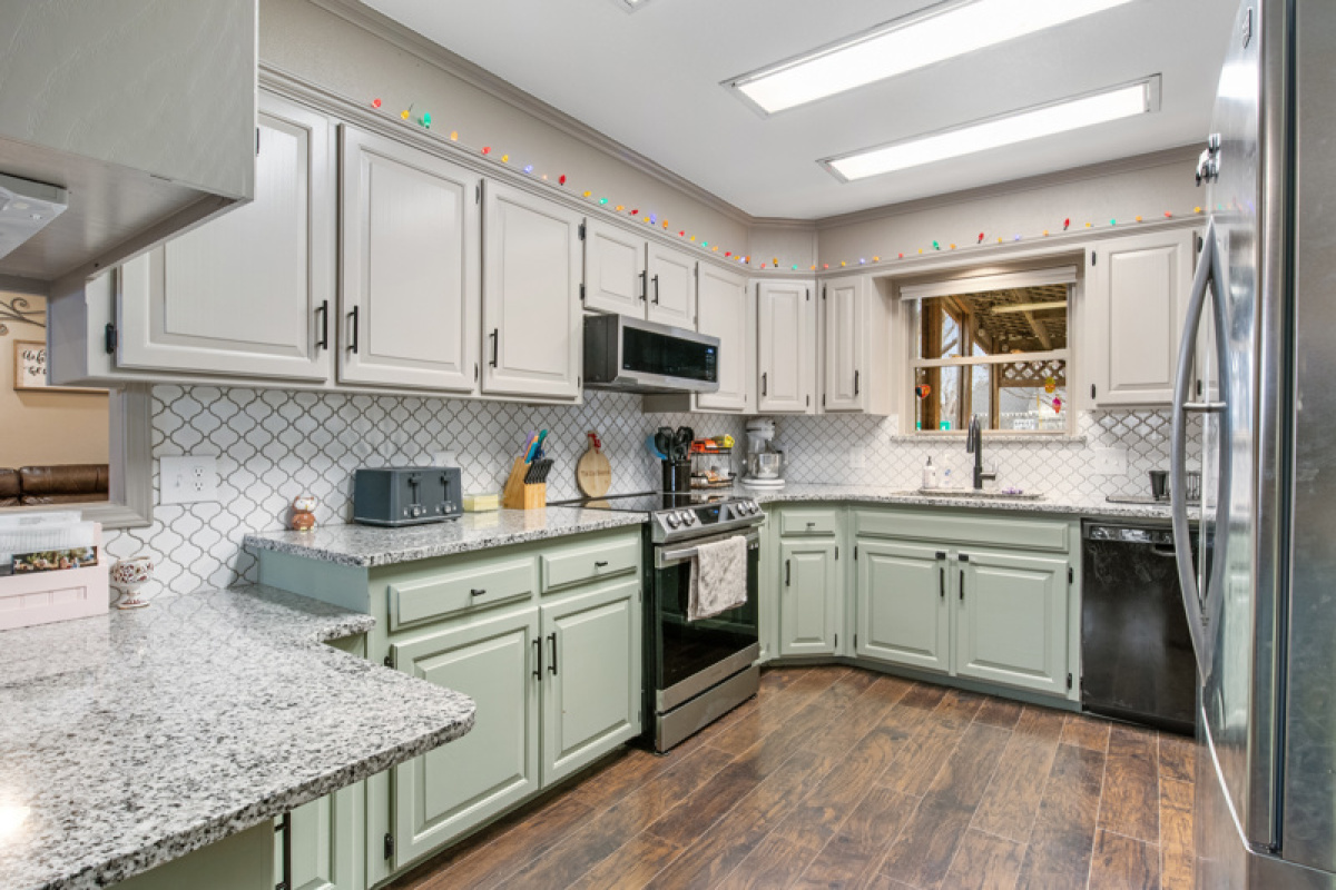 1907 Navajo Trail, Dalhart, Texas 79022, 4 Bedrooms Bedrooms, ,2 BathroomsBathrooms,Single Family Home,Active Listings,Navajo Trail,1158
