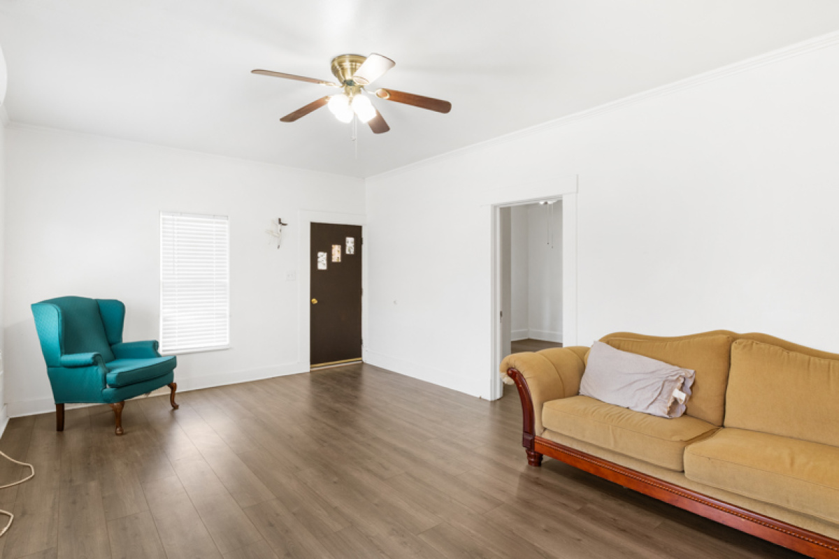 617 Keeler Ave, Dalhart, Texas 79022, 2 Bedrooms Bedrooms, ,1 BathroomBathrooms,Single Family Home,Active Listings,Keeler Ave,1162