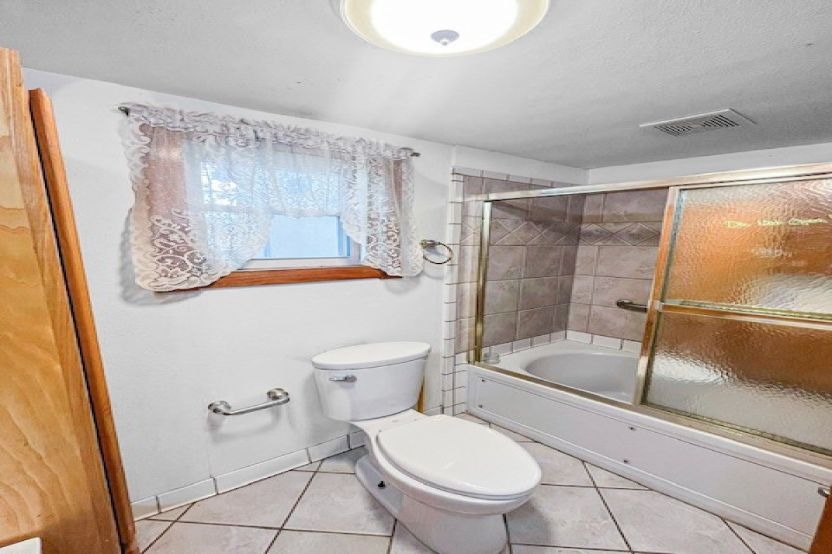 819 Avenue N, Sunray, Texas 79086, 3 Bedrooms Bedrooms, ,1 BathroomBathrooms,Single Family Home,Active Listings,Avenue N,1165