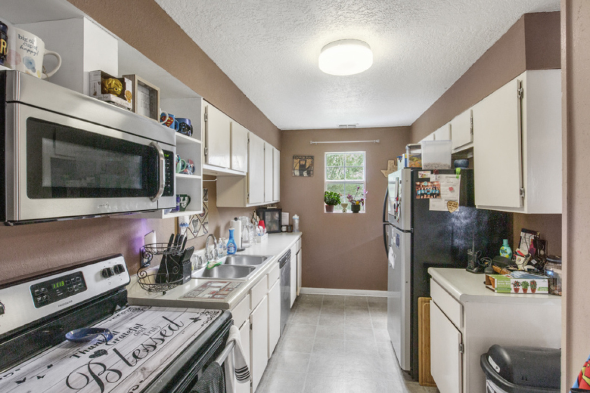 605 Coffee Place, Dalhart, Texas 79022, 3 Bedrooms Bedrooms, ,2 BathroomsBathrooms,Single Family Home,Active Listings,Coffee Place,1167