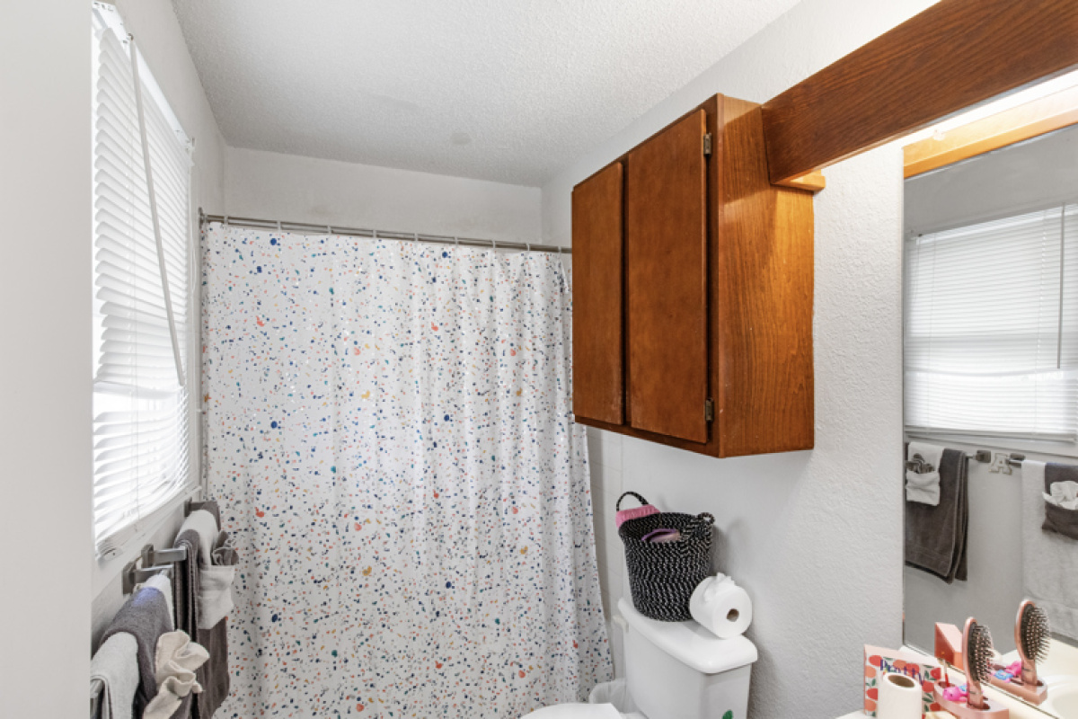 605 Coffee Place, Dalhart, Texas 79022, 3 Bedrooms Bedrooms, ,2 BathroomsBathrooms,Single Family Home,Active Listings,Coffee Place,1167