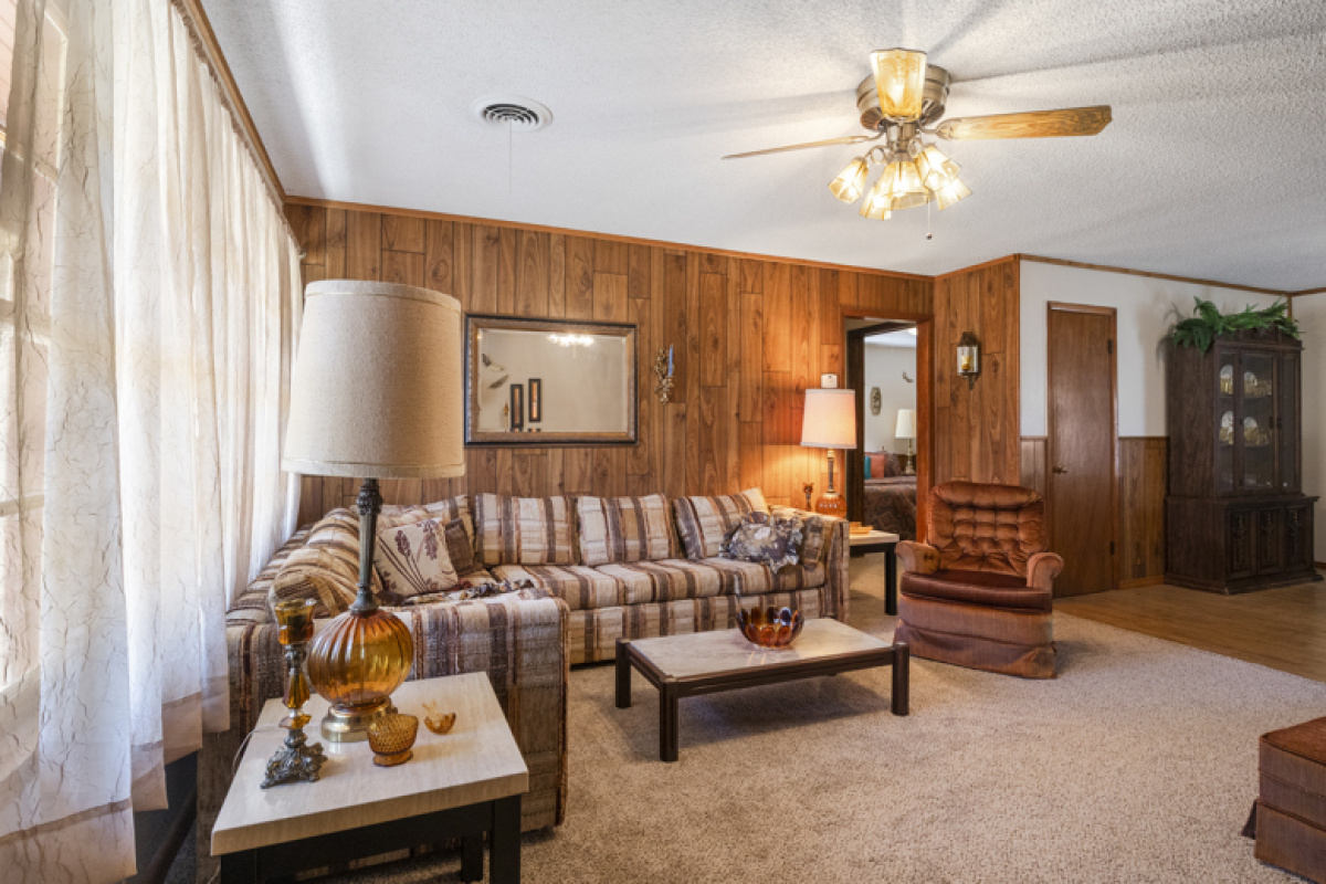 107 Ave A, Dalhart, Texas 79022, 3 Bedrooms Bedrooms, ,1 BathroomBathrooms,Single Family Home,Active Listings,Ave A,1168