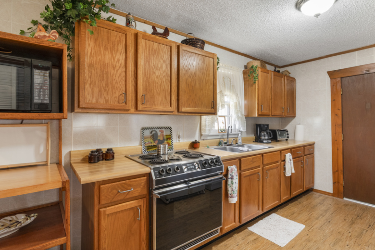 107 Ave A, Dalhart, Texas 79022, 3 Bedrooms Bedrooms, ,1 BathroomBathrooms,Single Family Home,Active Listings,Ave A,1168
