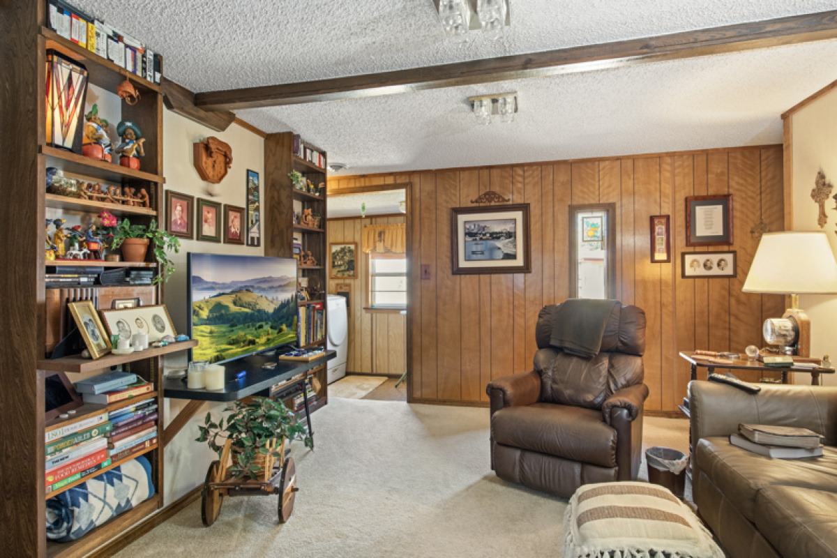 119 Ave A, Dalhart, Texas 79022, 3 Bedrooms Bedrooms, ,1 BathroomBathrooms,Single Family Home,Active Listings,Ave A,1169