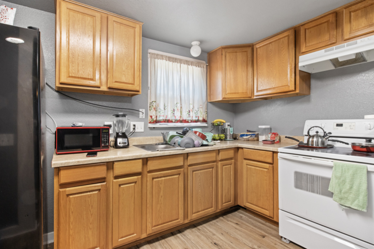 914 Conlen, Dalhart, Texas 79022, 2 Bedrooms Bedrooms, ,1 BathroomBathrooms,Single Family Home,Active Listings,Conlen,1172