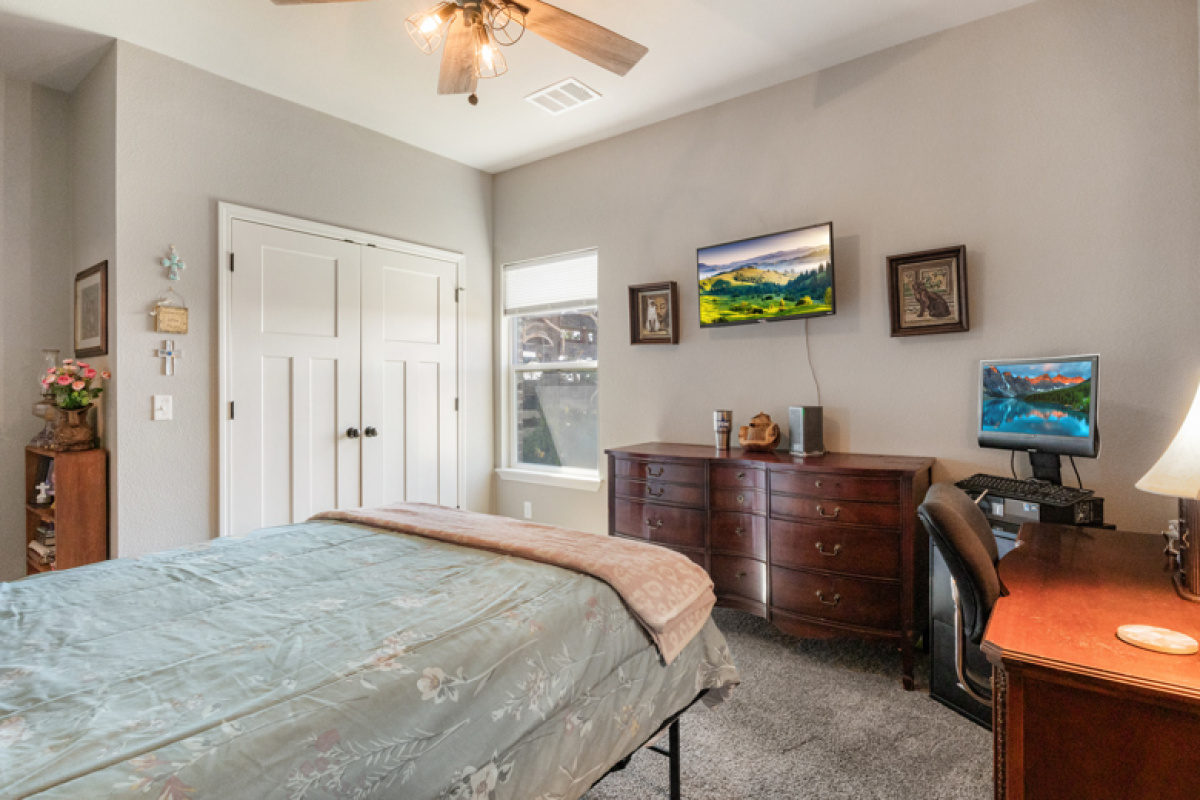 1801 Tumbleweed Trail, Dalhart, Texas 79022, 2 Bedrooms Bedrooms, ,1 BathroomBathrooms,Single Family Home,Active Listings,Tumbleweed Trail,1173