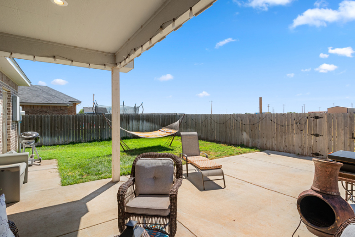 1801 Tumbleweed Trail, Dalhart, Texas 79022, 2 Bedrooms Bedrooms, ,1 BathroomBathrooms,Single Family Home,Active Listings,Tumbleweed Trail,1173