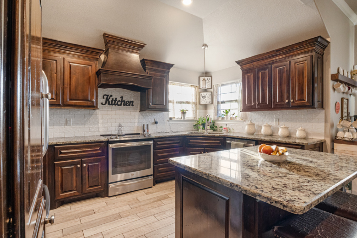 1713 Tumbleweed Trail, Dalhart, Texas 79022, 3 Bedrooms Bedrooms, ,2 BathroomsBathrooms,Single Family Home,Active Listings,Tumbleweed Trail,1177