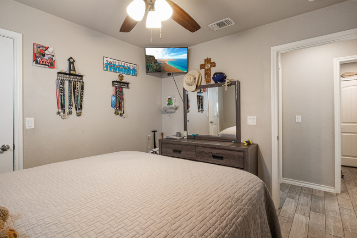 1713 Tumbleweed Trail, Dalhart, Texas 79022, 3 Bedrooms Bedrooms, ,2 BathroomsBathrooms,Single Family Home,Active Listings,Tumbleweed Trail,1177