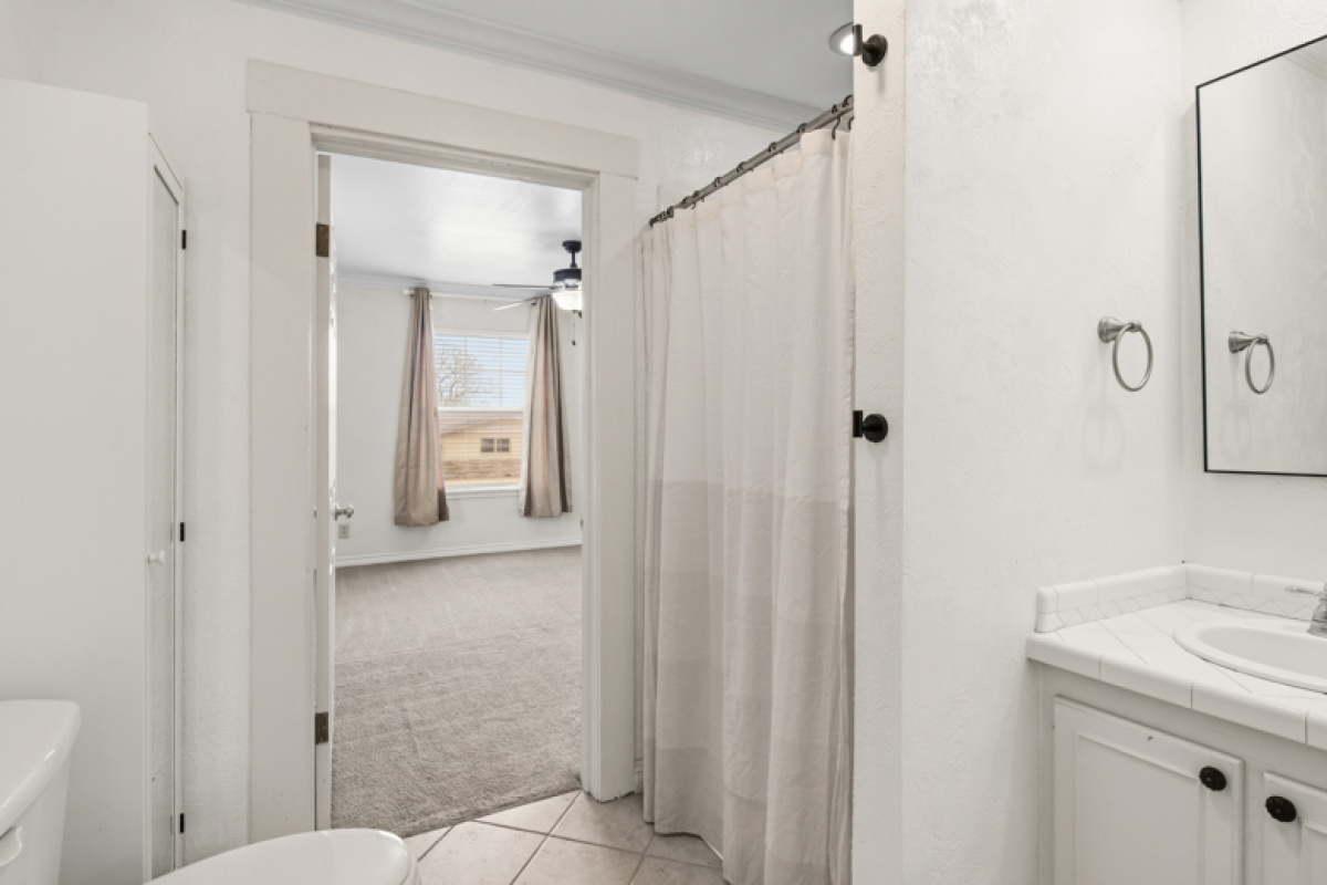 1012 Tennessee Blvd, Dalhart, Texas 79022, 2 Bedrooms Bedrooms, ,1 BathroomBathrooms,Single Family Home,Active Listings,Tennessee Blvd,1180