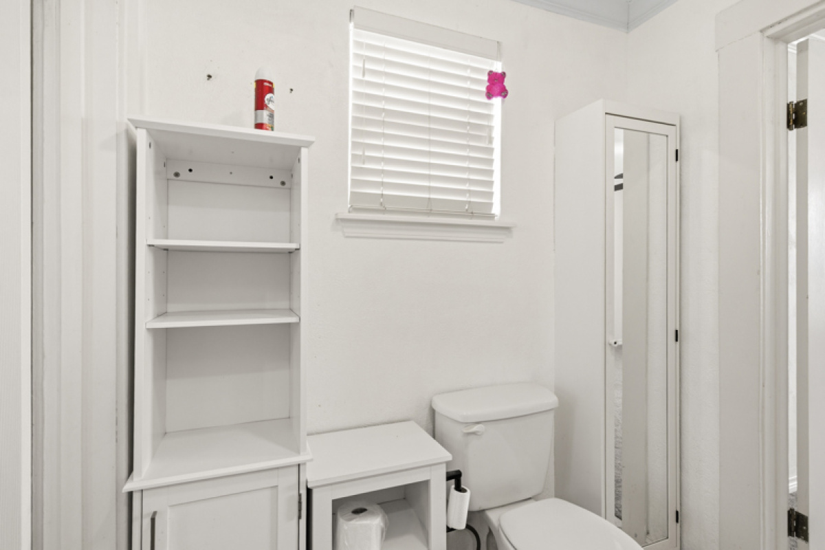 1012 Tennessee Blvd, Dalhart, Texas 79022, 2 Bedrooms Bedrooms, ,1 BathroomBathrooms,Single Family Home,Active Listings,Tennessee Blvd,1180