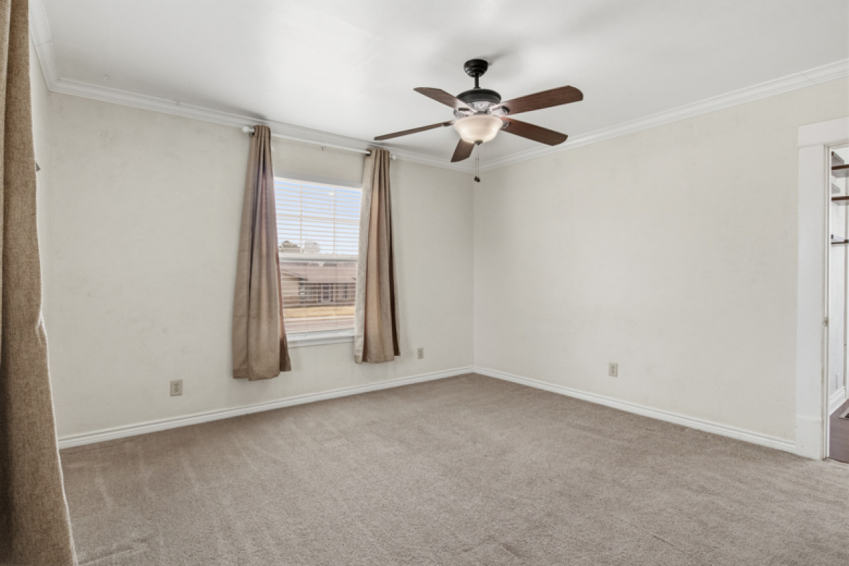 1012 Tennessee Blvd, Dalhart, Texas 79022, 2 Bedrooms Bedrooms, ,1 BathroomBathrooms,Single Family Home,Active Listings,Tennessee Blvd,1180