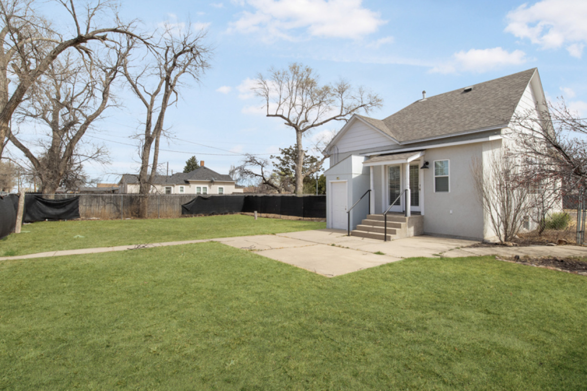 1012 Tennessee Blvd, Dalhart, Texas 79022, 2 Bedrooms Bedrooms, ,1 BathroomBathrooms,Single Family Home,Active Listings,Tennessee Blvd,1180