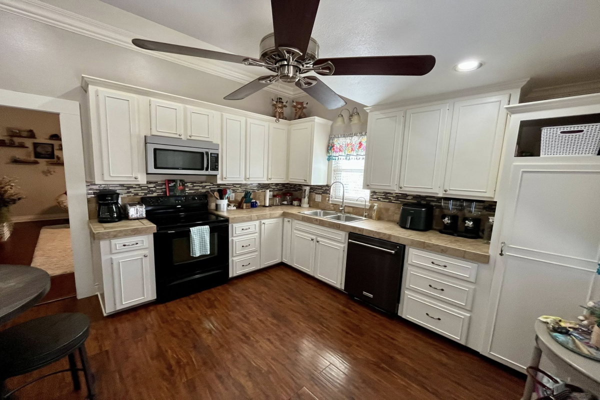 1012 Tennessee Blvd, Dalhart, Texas 79022, 2 Bedrooms Bedrooms, ,1 BathroomBathrooms,Single Family Home,Active Listings,Tennessee Blvd,1180