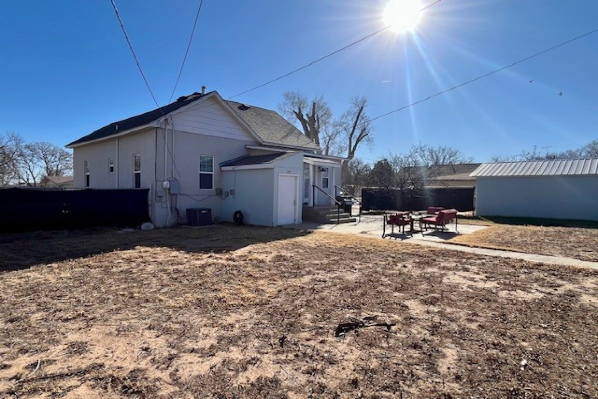 1012 Tennessee Blvd, Dalhart, Texas 79022, 2 Bedrooms Bedrooms, ,1 BathroomBathrooms,Single Family Home,Active Listings,Tennessee Blvd,1180