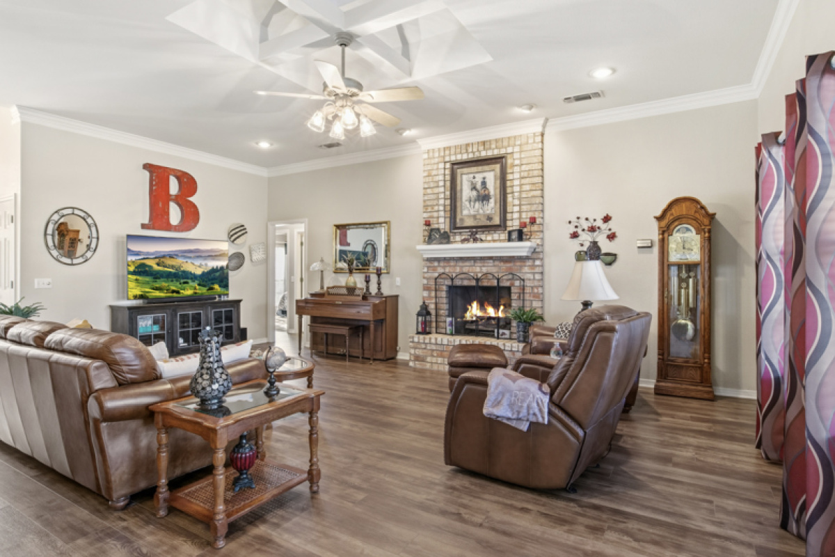 1912 Cherokee Trail, Dalhart, Texas 79022, 3 Bedrooms Bedrooms, ,2 BathroomsBathrooms,Single Family Home,Active Listings,Cherokee Trail,1186