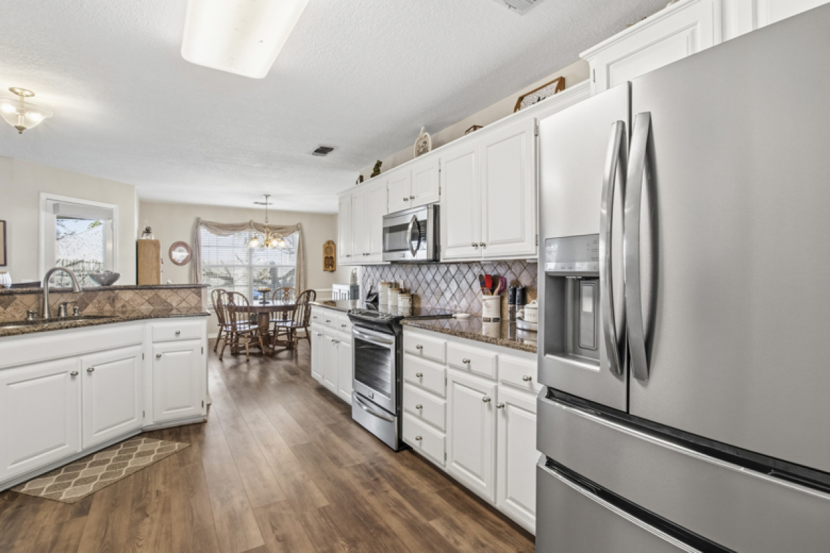 1912 Cherokee Trail, Dalhart, Texas 79022, 3 Bedrooms Bedrooms, ,2 BathroomsBathrooms,Single Family Home,Active Listings,Cherokee Trail,1186