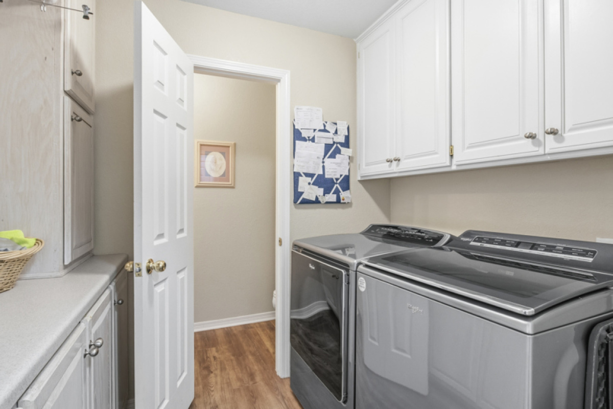 1912 Cherokee Trail, Dalhart, Texas 79022, 3 Bedrooms Bedrooms, ,2 BathroomsBathrooms,Single Family Home,Active Listings,Cherokee Trail,1186