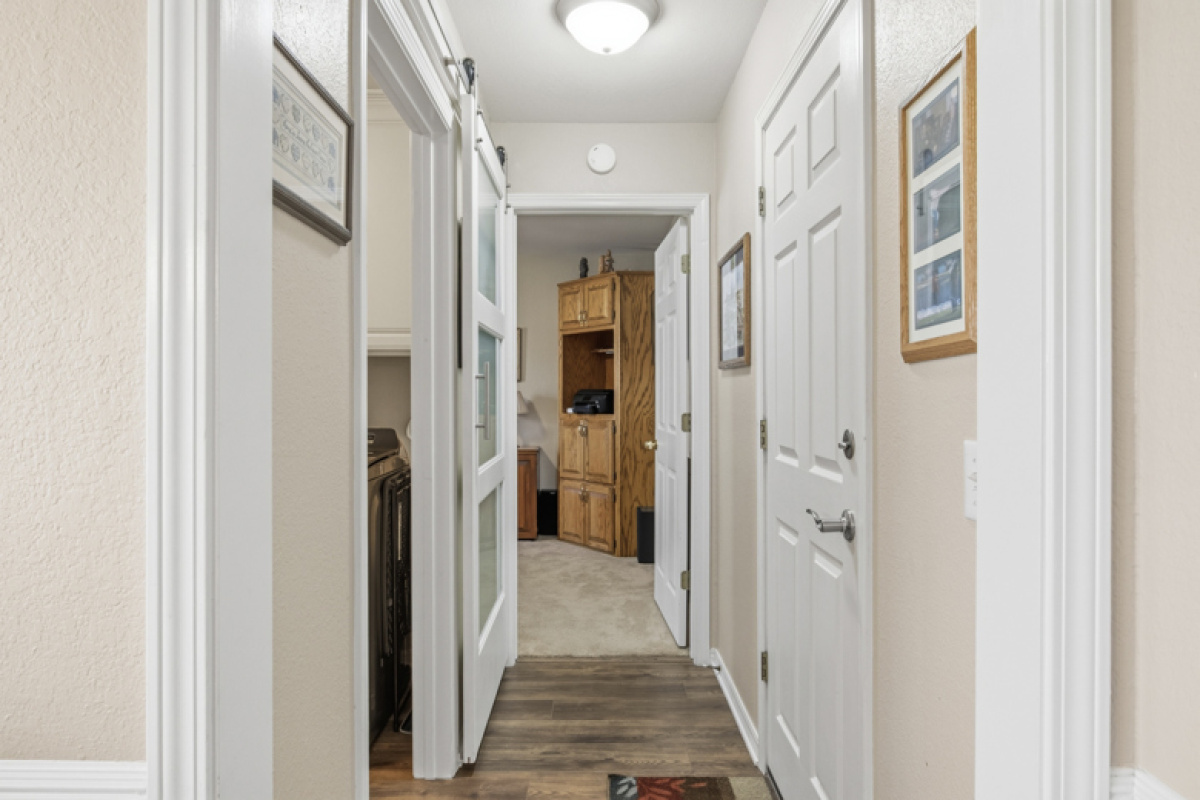 1912 Cherokee Trail, Dalhart, Texas 79022, 3 Bedrooms Bedrooms, ,2 BathroomsBathrooms,Single Family Home,Active Listings,Cherokee Trail,1186