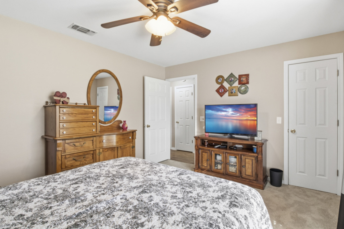 1912 Cherokee Trail, Dalhart, Texas 79022, 3 Bedrooms Bedrooms, ,2 BathroomsBathrooms,Single Family Home,Active Listings,Cherokee Trail,1186