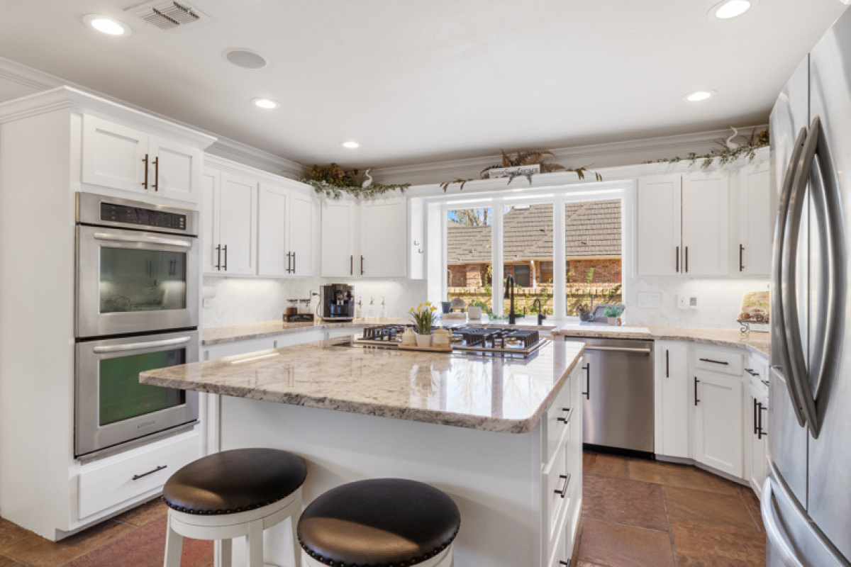 12 Southpark Dr, Dalhart, Texas 79022, 4 Bedrooms Bedrooms, ,4 BathroomsBathrooms,Single Family Home,Active Listings,Southpark Dr,1187