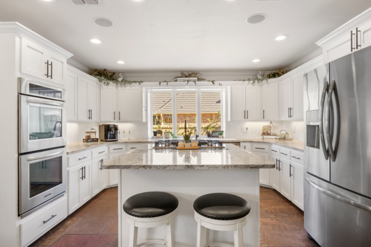 12 Southpark Dr, Dalhart, Texas 79022, 4 Bedrooms Bedrooms, ,4 BathroomsBathrooms,Single Family Home,Active Listings,Southpark Dr,1187