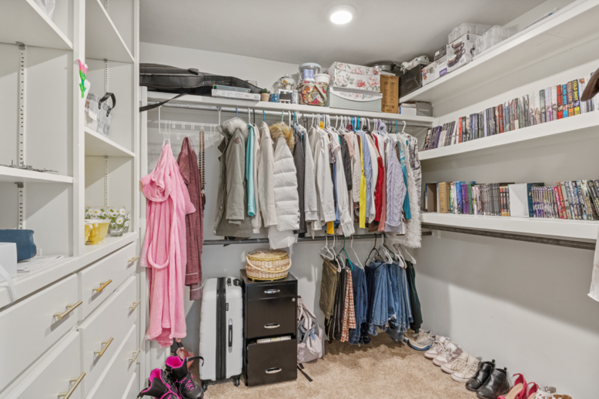 12 Southpark Dr, Dalhart, Texas 79022, 4 Bedrooms Bedrooms, ,4 BathroomsBathrooms,Single Family Home,Active Listings,Southpark Dr,1187