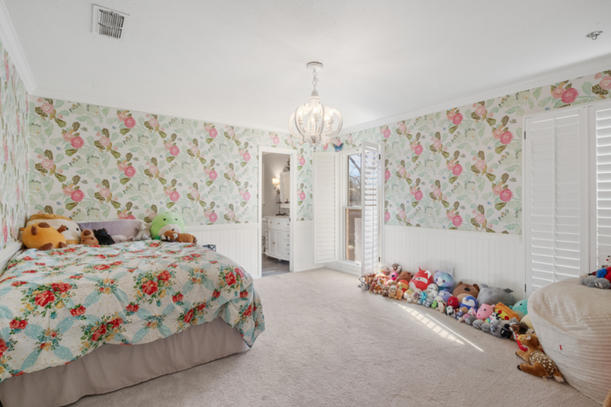 12 Southpark Dr, Dalhart, Texas 79022, 4 Bedrooms Bedrooms, ,4 BathroomsBathrooms,Single Family Home,Active Listings,Southpark Dr,1187