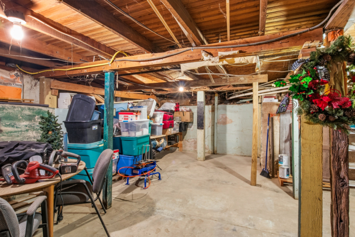 514 Keeler Ave, Dalhart, Texas 79022, 3 Bedrooms Bedrooms, ,1.75 BathroomsBathrooms,Single Family Home,Active Listings,Keeler Ave,1196