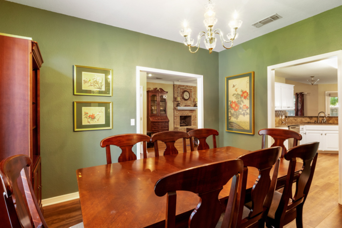 1912 Cherokee Trail, Dalhart, Texas 79022, 3 Bedrooms Bedrooms, ,2 BathroomsBathrooms,Single Family Home,Active Listings,Cherokee Trail,1198