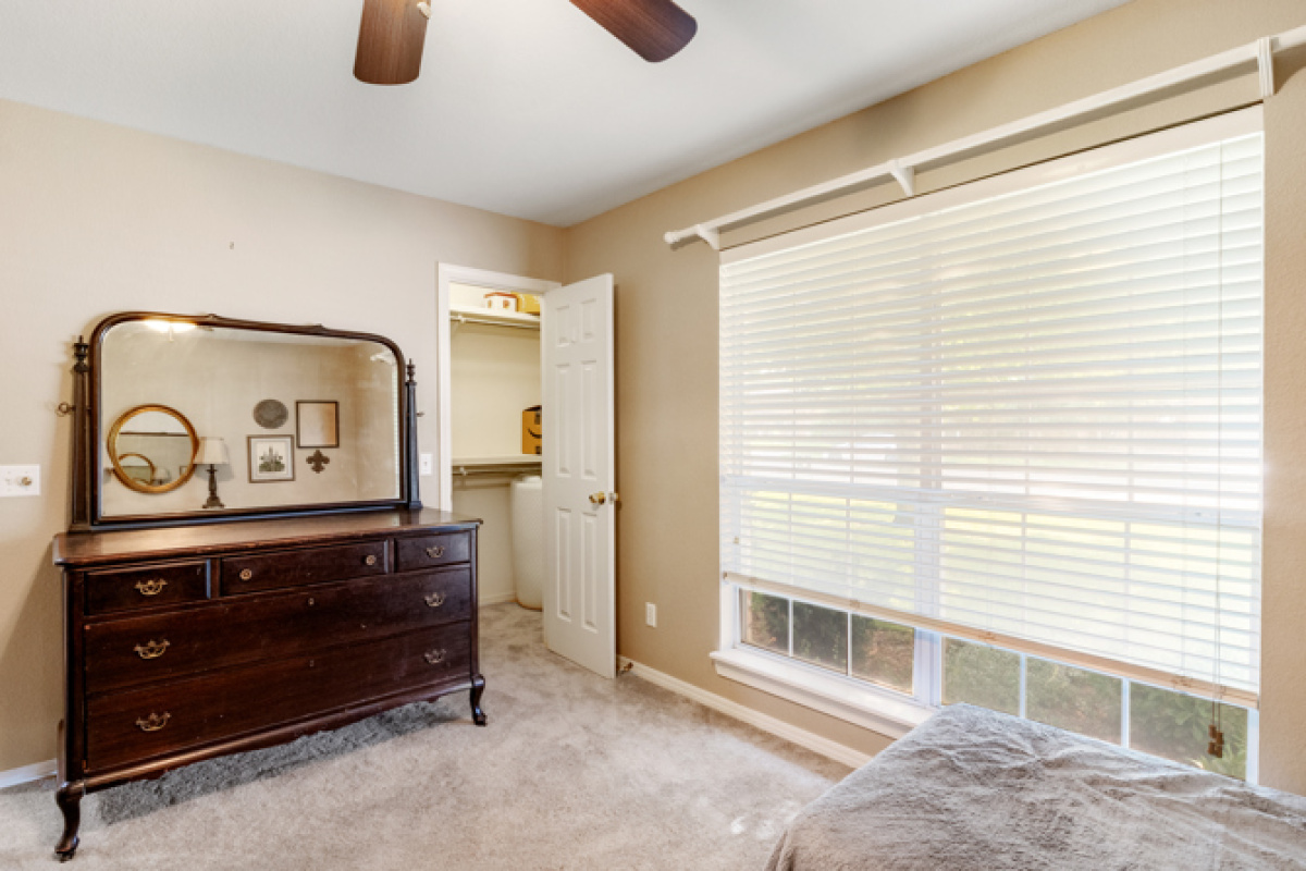 1912 Cherokee Trail, Dalhart, Texas 79022, 3 Bedrooms Bedrooms, ,2 BathroomsBathrooms,Single Family Home,Active Listings,Cherokee Trail,1198