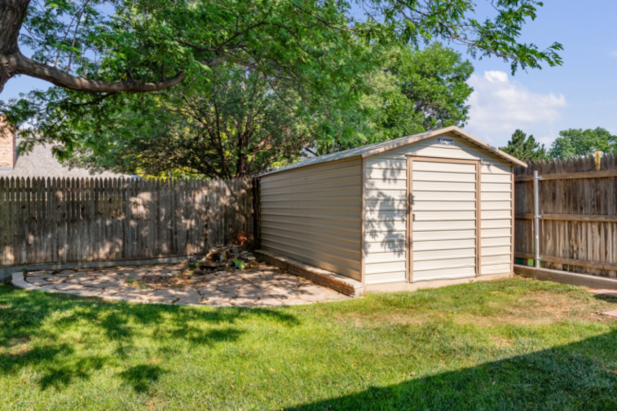 1912 Cherokee Trail, Dalhart, Texas 79022, 3 Bedrooms Bedrooms, ,2 BathroomsBathrooms,Single Family Home,Active Listings,Cherokee Trail,1198