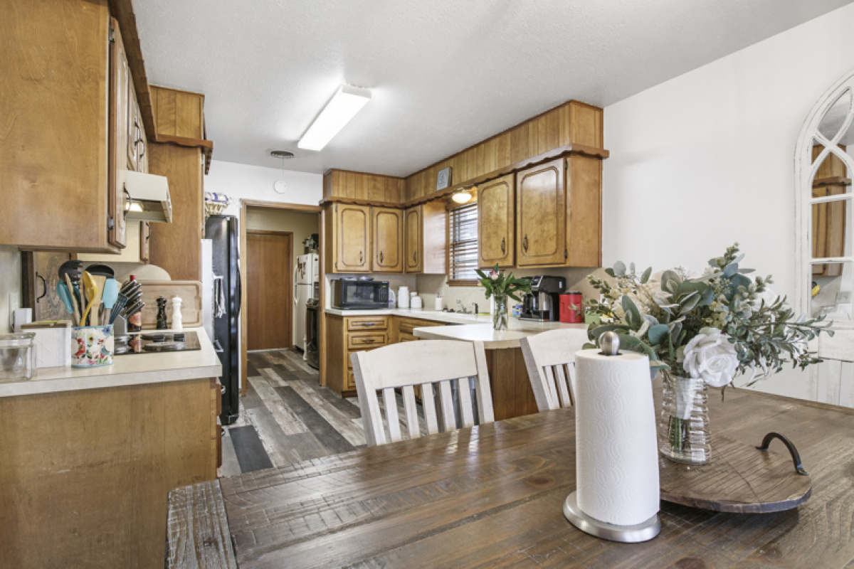Apache Dr 1601, Dalhart, Texas 79022, 3 Bedrooms Bedrooms, ,1 BathroomBathrooms,Single Family Home,Active Listings,1601,1207